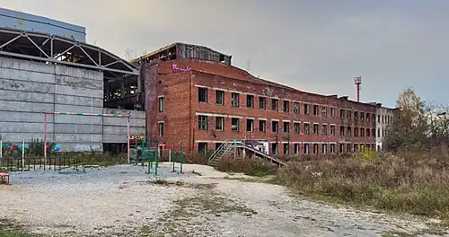 Заброшенные корпуса машиностроительного завода