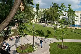 Аллея парка, 2017