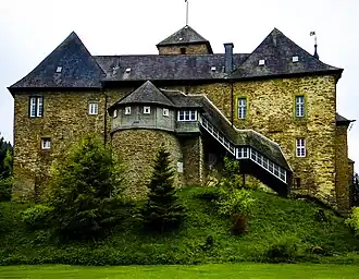 Одно из самых старых зданий замка