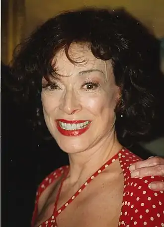 Дикси Картер в 2004 году