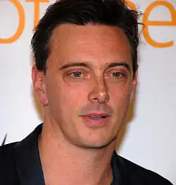 Донован Литч (2008)