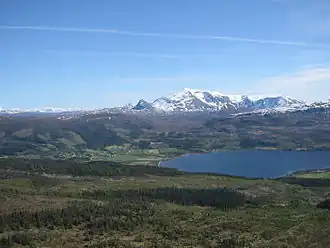 Вид на озеро