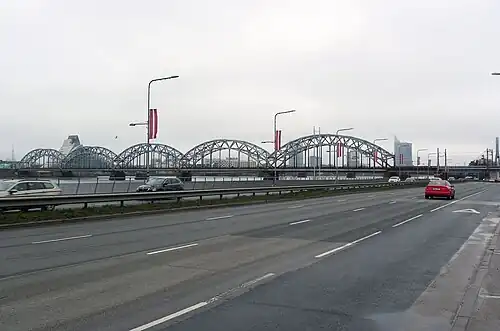 Вид на Железнодорожный мост