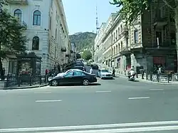 Вид улицы от проспекта Руставели