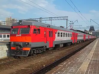 ЭД2Т-0041 имени Героя Советского СоюзаЗои Космодемьянской на ст. Москва-Пассажирская-Ярославская