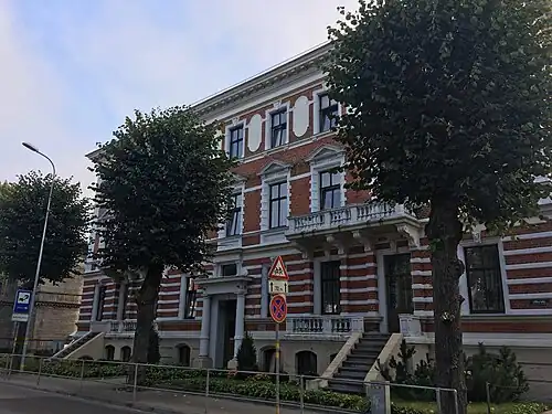 Дом в стиле эклектики