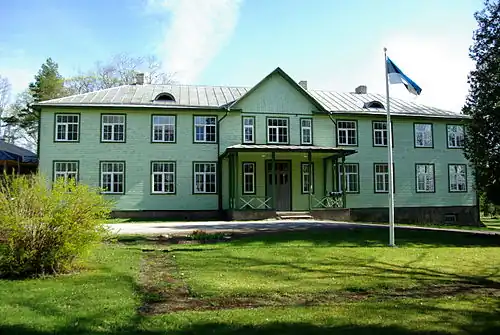Главное здание мызы Эйдапере в 2011 году