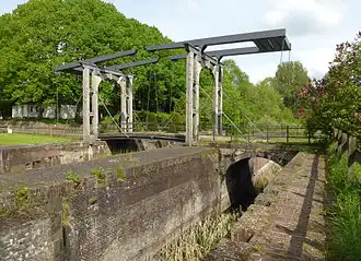 Шлюз в Кляйн-Кёнигфёрде