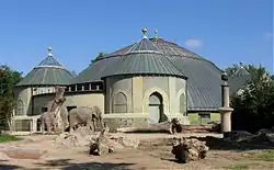 «Дом слонов». Зоопарк Хеллабрун. 1911