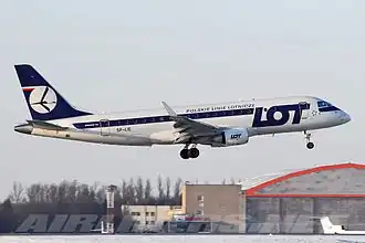 Embraer E-175 LOT Polish Airlines