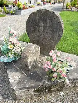 Баскская дискообразная стела