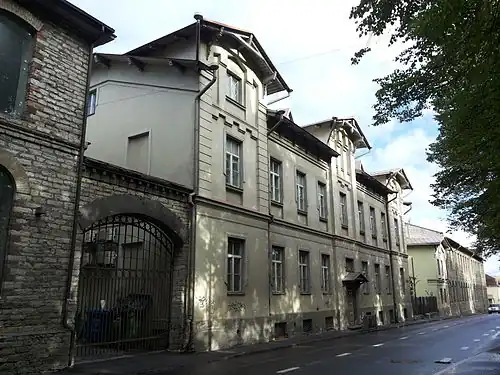 Дом 21В, административное здание машзавода Ф. Виганда