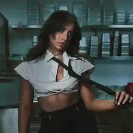 Обложка сингла Тейт Макрей «Feel Like Shit» (2021)