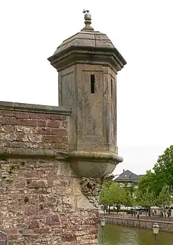 Бартизана (угловая башня) замка