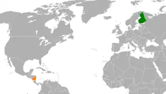 Никарагуа и Финляндия