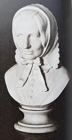 Бюст Фредрики Бремер. Костяной фарфор.