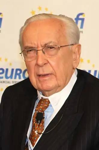 Жак де Ларозьер в 2011 году