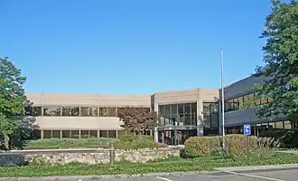 штаб-квартира в Стамфорде, 15.06.2011