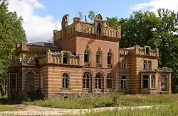 Вилла Генцроде близ Нойруппина, Бранденбург. Совместно с М. Гропиусом. 1876–1877