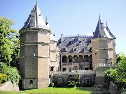 Вид замка с севера