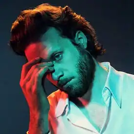 Обложка альбома Father John Misty «God’s Favorite Customer» (2018)