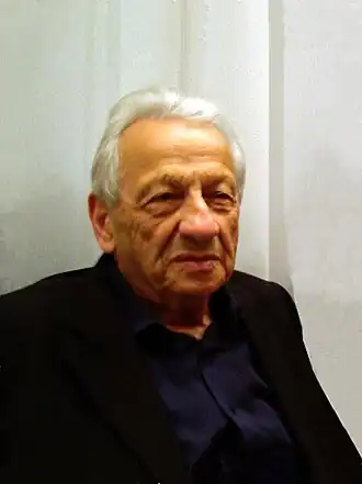 Поэт Алексей Гогуа на фестивале «Акуа-Фест». Сухум, Центр Даура Зантария, 25.05.2011