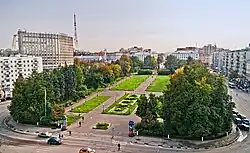 Сквер на площади Максима Горького