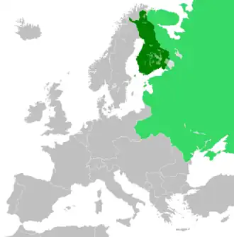 Тёмно-зелёным цветом показано Великое княжество Финляндское в составе Российской империи (остальная её территория дана светло-зелёным цветом)