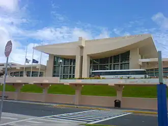 Международный аэропорт имени Антонио Б. Вон Пата