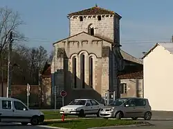 Церковь Сен-Пьер