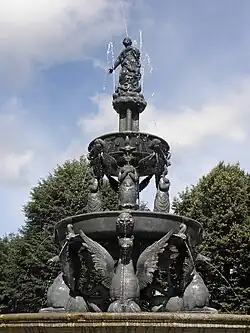 Фонтан Ла Пломе