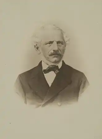 Густав Вейль