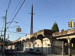 Заброшенная станция на северной половине ветки Рокавей-Бич