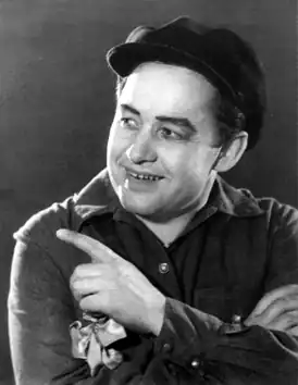 Х. Мазитов в роли Ильяса в музыкальной комедии Баязита Бикбая - Загира Исмагилова «Кодаса» («Свояченица»)