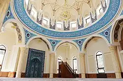 Интерьер новой мечети