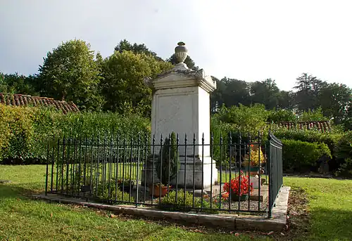 Могила марешаля Жана-Изидора Ариспа