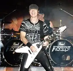 Герман Франк во время выступления Accept, 2013 годpx