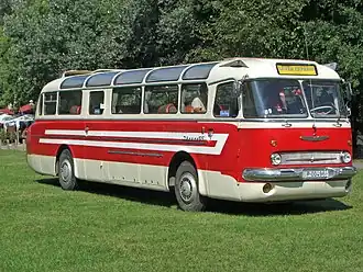 Ikarus 55 на выставке в городе Тата.