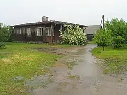 Бывшее здание железнодорожной станции, 2004 год