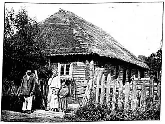 Крестьянская хата в селе Именин, фотография начала XX века