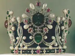 Корона императрицы Ирана.