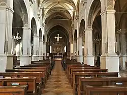 Главный неф церкви