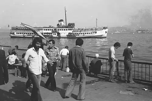 Паром компании в 1979 году