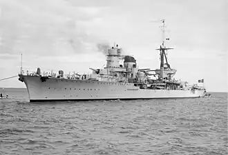 Крейсер «Раймондо Монтекукколи» во время визита в Австралию