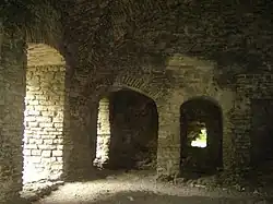 Замок Ярве, вид изнутри (2006)