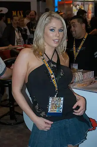 Джэми Брукс на выставке AVN Expo в 2005 году
