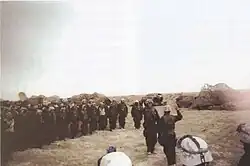 Церемония присвоения звания бригадного генерала (окрестности Эз-Зубайра, март 2003 года).