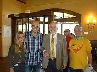 Слева направо: Хорди Таррес с дочерью, Пере Пи и Хуан Фонт в Монмело в 2014 году