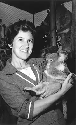 С коалой во время 35-го рейса НИС «Витязь» (1962)