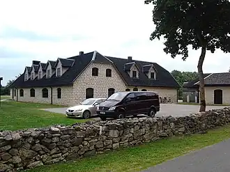 Отель туристического центра Каали